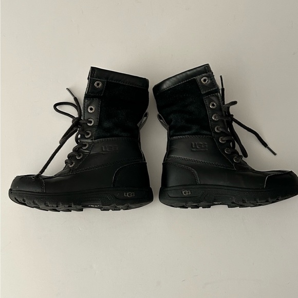Boy’s Ugg Black Butte Rubber Suede Water resistance Snow Winter Boots size 12 - Picture 6 of 14